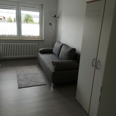 Ruhige Ferienwohnung Am Waldrand. Wildflecken Esterno foto
